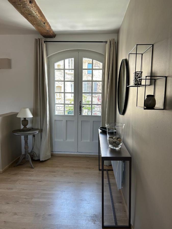 Sur Le Pont Apartment Vaison-la-Romaine Exterior photo